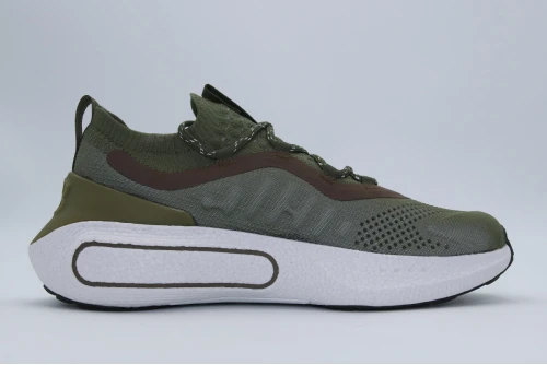 Under Armour Phantom 4 Reflect Sneakers (3027672-390)