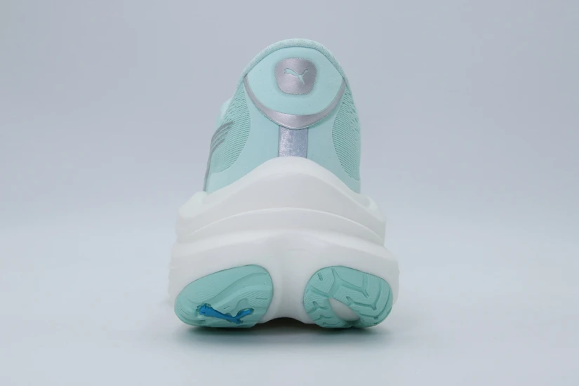 Puma Magmax Nitro Αθλητικά Παπούτσια για Τρέξιμο Άκουα, Ασημί, Λευκά