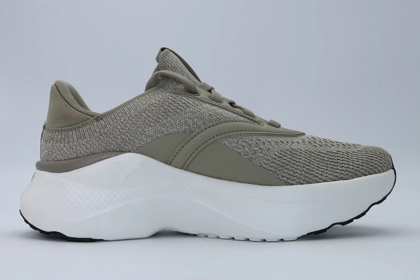 Puma Softride Mayve Αθλητικά Παπούτσια για Τρέξιμο Πουρό, Λευκά