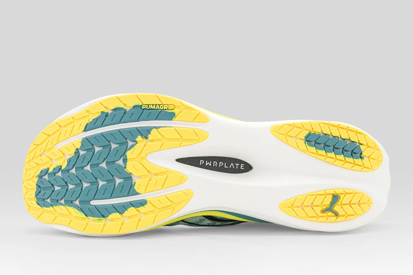 Puma Deviate Nitro 4 Ανδρικά Αθλητικά Παπούτσια για Τρέξιμο Γαλάζια, Κίτρινο Φλούο, Μαύρα, Λευκά