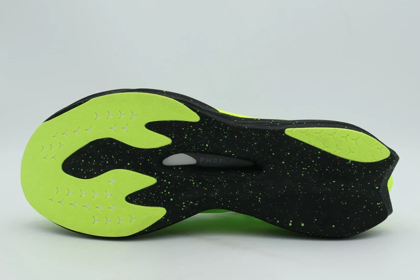 Puma Deviate Nitro Elite 4 Αθλητικά Παπούτσια Για Τρέξιμο (312127 10)