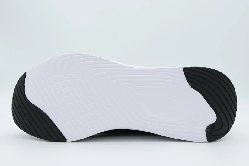 Puma Softride Mayve 2 Γυναικεία Sneakers Μαύρα, Λευκά