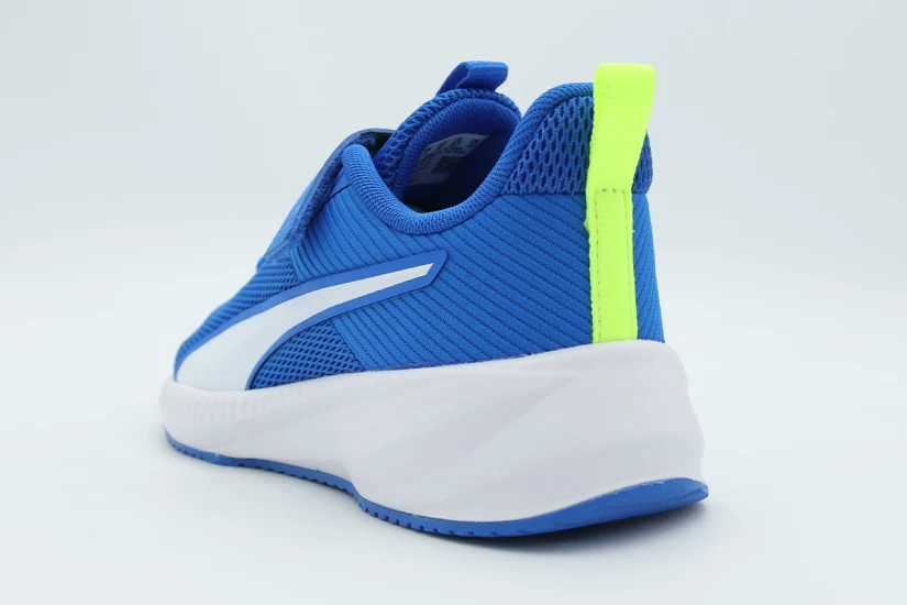 Puma Flyer 4 Παιδικά Αθλητικά Παπούτσια για Τρέξιμο Μπλε, Λευκά