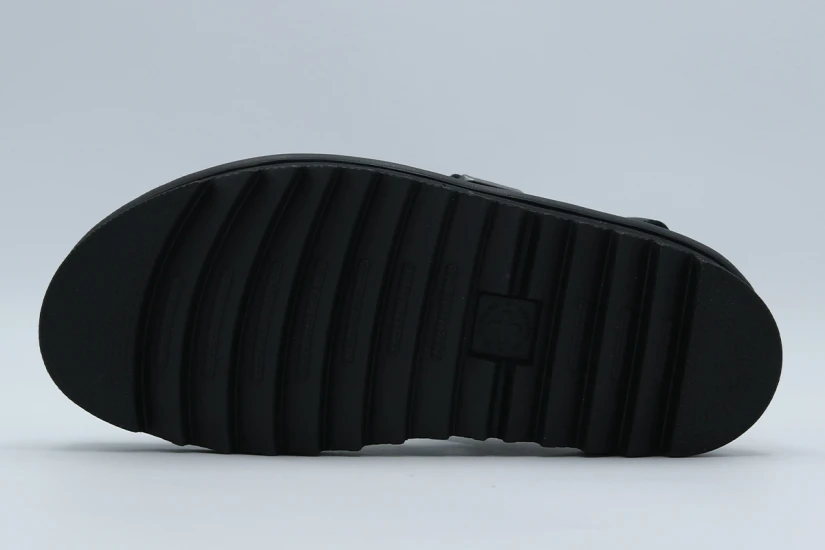 Dr. Martens Voss II Γυναικεία Σανδάλια Μαύρα