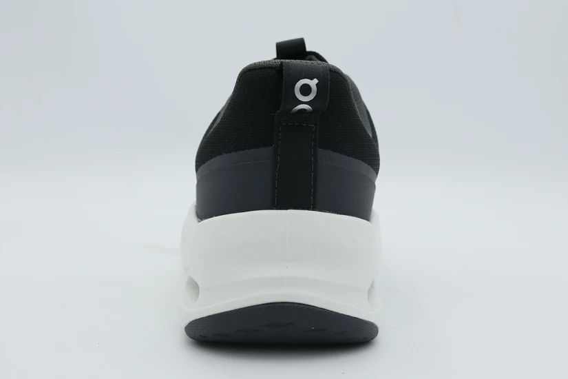 On Cloudleap Sneakers Μαύρα, Λευκά