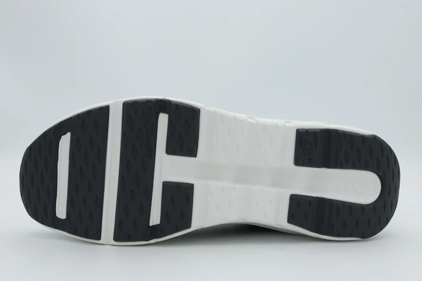On Cloudleap Sneakers Μαύρα, Λευκά