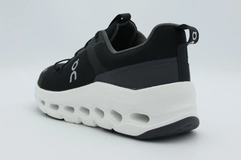 On Cloudleap Sneakers Μαύρα, Λευκά