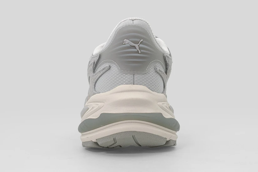 Puma RS Surge Hairy Suede Ανδρικά Sneakers Γκρι Ανοιχτό, Εκρού