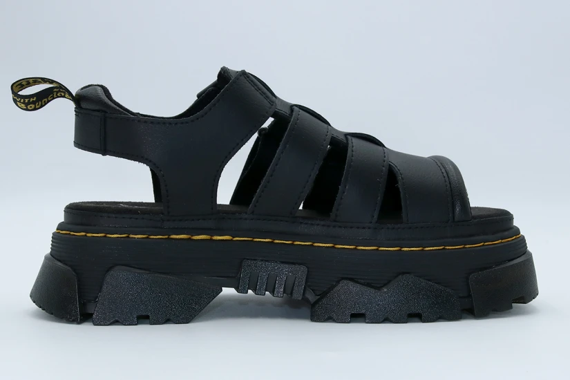 Dr. Martens Mattison 3 Strap Γυναικεία Σανδάλια Μαύρα
