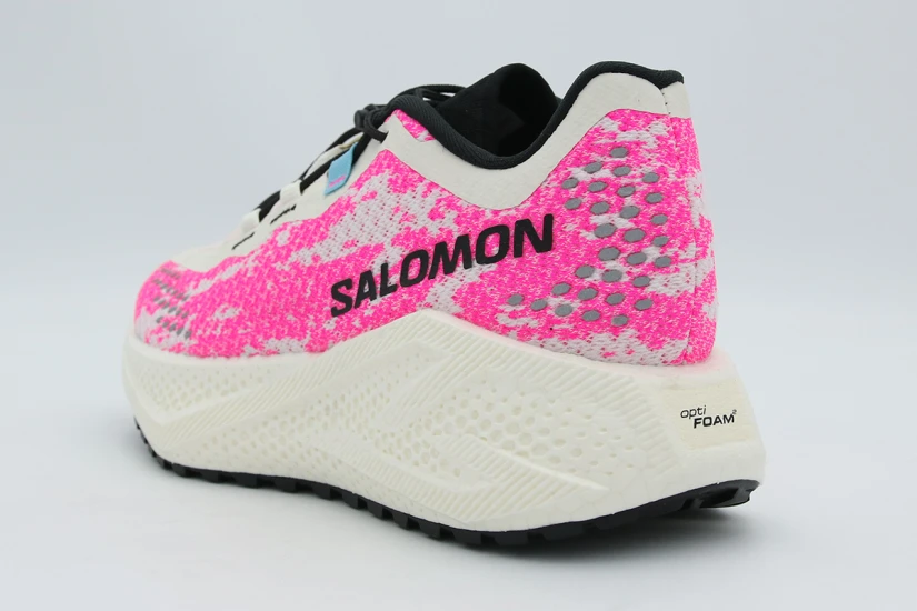Salomon Aero Glide 4 GRVL Γυναικεία Αθλητικά Παπούτσια για Τρέξιμο Εκρού, Φούξια, Μαύρα