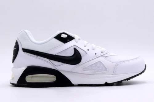 Nike Air Max Ivo Sneakers (580518 106)