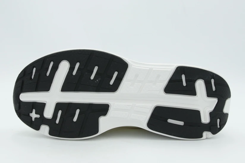 Fila Lana 4 Nanobionic Αθλητικά Παπούτσια για Τρέξιμο Εκρού