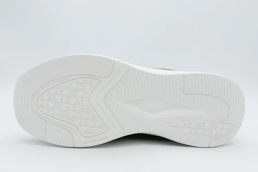 Fila Gama 3 Nanobionic Γυναικεία Αθλητικά Παπούτσια για Τρέξιμο Μαύρα, Λευκά