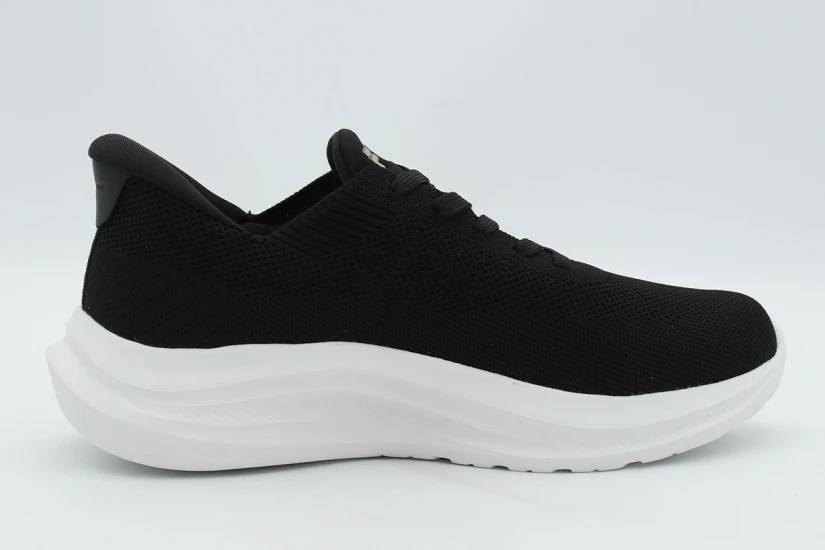 Fila Lana 5 Nanobionic Γυναικεία Αθλητικά Παπούτσια για Τρέξιμο Μαύρα, Λευκά, Χρυσά