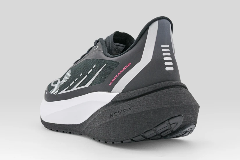 Under Armour Velociti Distance Ανδρικά Αθλητικά Παπούτσια για Τρέξιμο Μαύρα, Λευκά