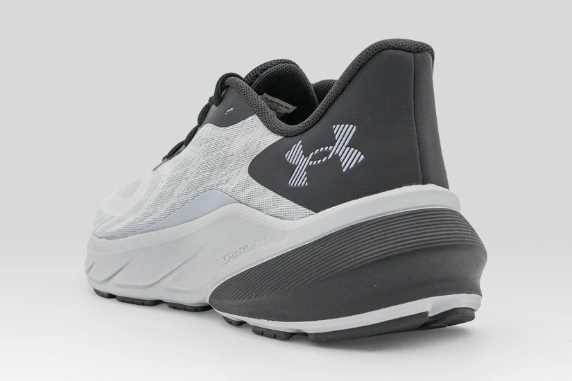 Under Armour Turbulence 3 Ανδρικά Αθλητικά Παπούτσια για Τρέξιμο Γκρι Ανοιχτό, Μαύρα