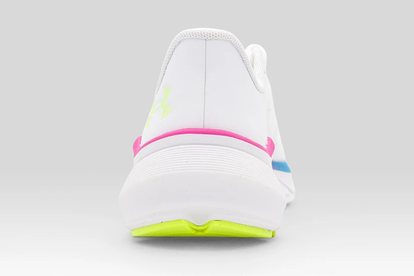 Under Armour Turbulence 3 Αθλητικά Παπούτσια για Τρέξιμο Λευκά, Φούξια, Ρουά