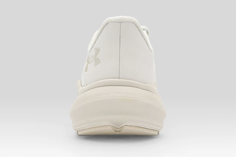 Under Armour Turbulence 3 Αθλητικά Παπούτσια για Τρέξιμο Μπεζ