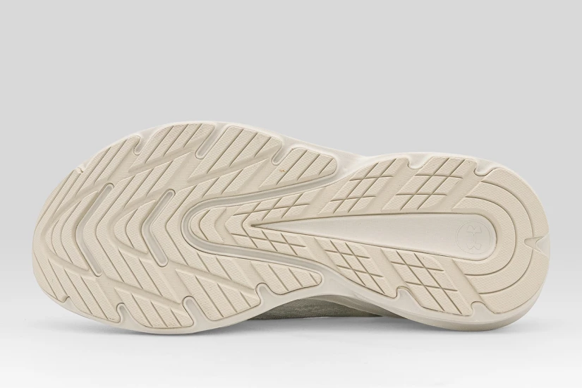 Under Armour Turbulence 3 Αθλητικά Παπούτσια για Τρέξιμο Μπεζ