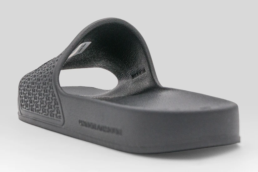 Under Armour ARMR Shower Ανδρικές Παντόφλες Μαύρες