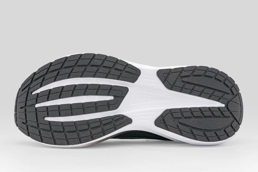 Under Armour Velociti Pace Αθλητικά Παπούτσια για Τρέξιμο Μαύρα, Λευκά