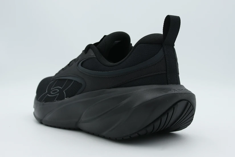 Under Armour Surge 5 Ανδρικά Αθλητικά Παπούτσια για Τρέξιμο Μαύρα