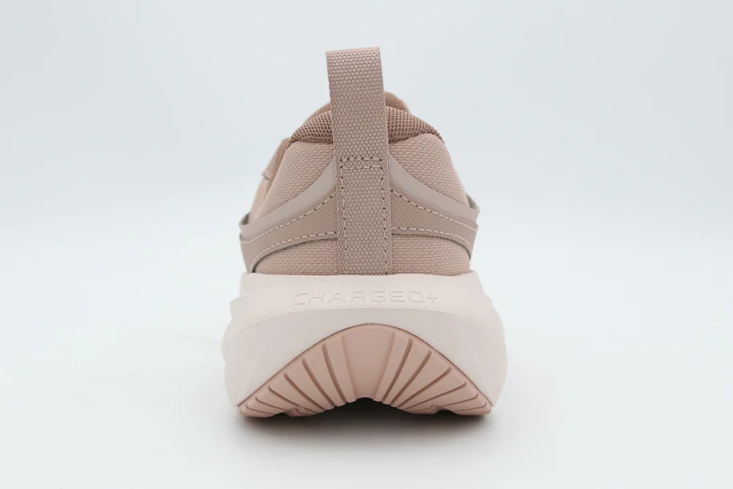 Under Armour Surge 5 Γυναικεία Αθλητικά Παπούτσια για Τρέξιμο Σομόν