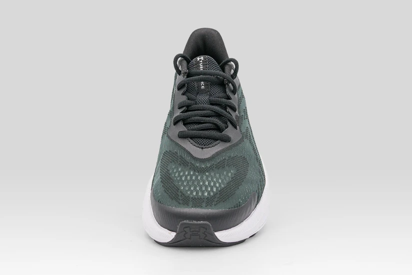 Under Armour Turbulence 3 Αθλητικά Παπούτσια για Τρέξιμο Μαύρα, Λευκά