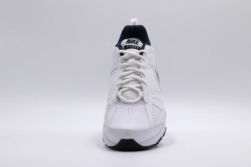 Nike T-Lite Xi (616544 101)