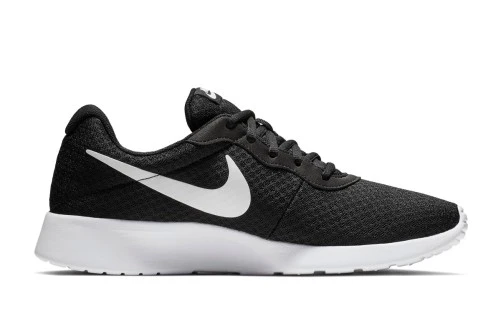 Nike Tanjun Sneakers (812654 011)