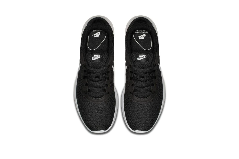 Nike Tanjun Sneakers (812654 011)