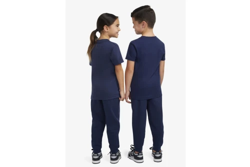 Nike Iconic Swoosh T-Shirt (8UC545 U90)
