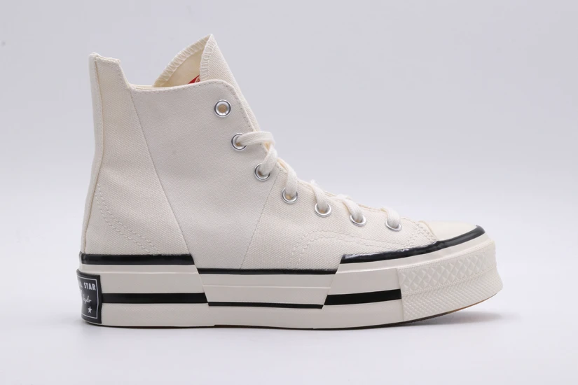 Converse Chuck 70 Plus Hi Sneakers (A00915C)