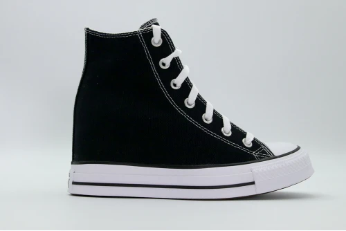 Converse Chuck Taylor All Star Wedge Sneakers (A11909C)