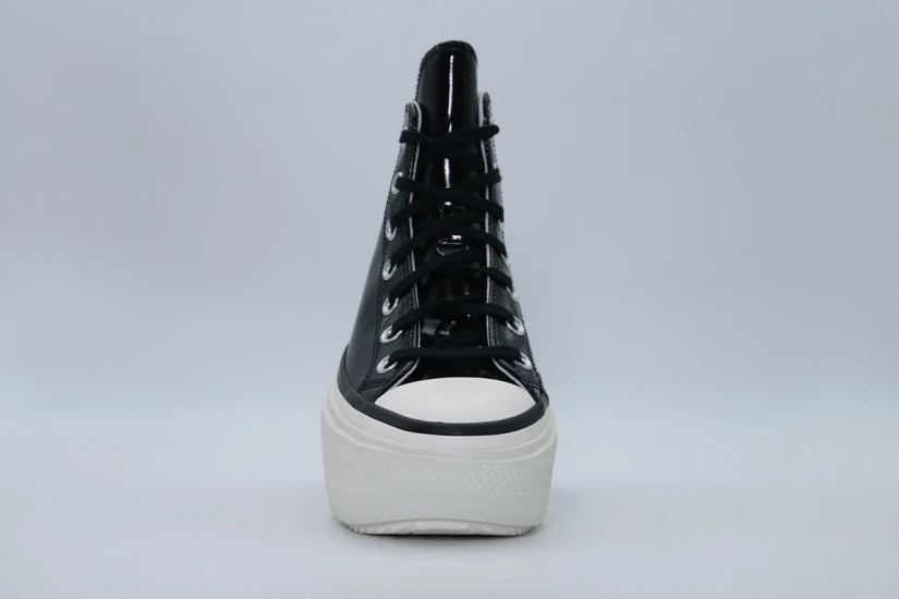 Converse Chuck Taylor All Star Lift Leather Sneakers