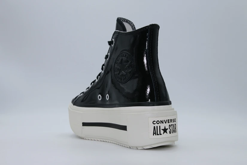 Converse Chuck Taylor All Star Lift Leather Sneakers