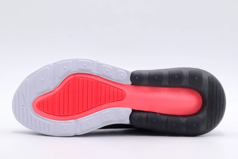 Nike Air Max 270 Ανδρικά Sneakers Μαύρα, Λευκά