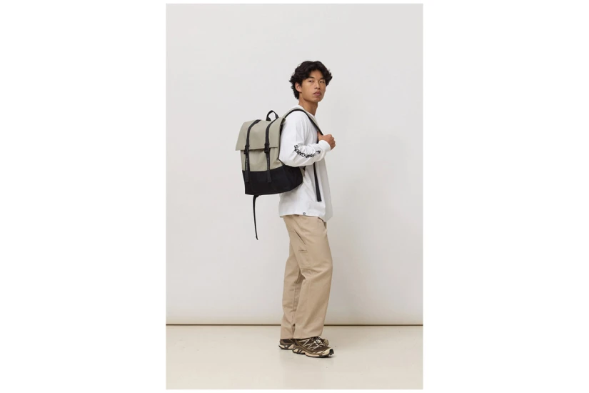 Blue Banana City Backpack 22L (AW26UA017CITGR17)