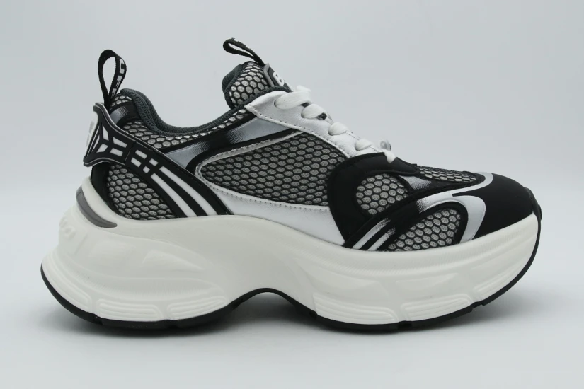 Buffalo Ridr One Γυναικεία Sneakers Μαύρα, Λευκά