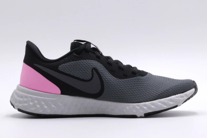 Nike Wmns Revolution 5 (BQ3207 004)