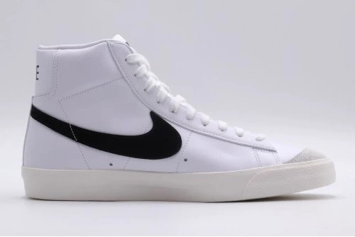 Nike Blazer Mid 77 Vintage Sneakers (BQ6806 100)
