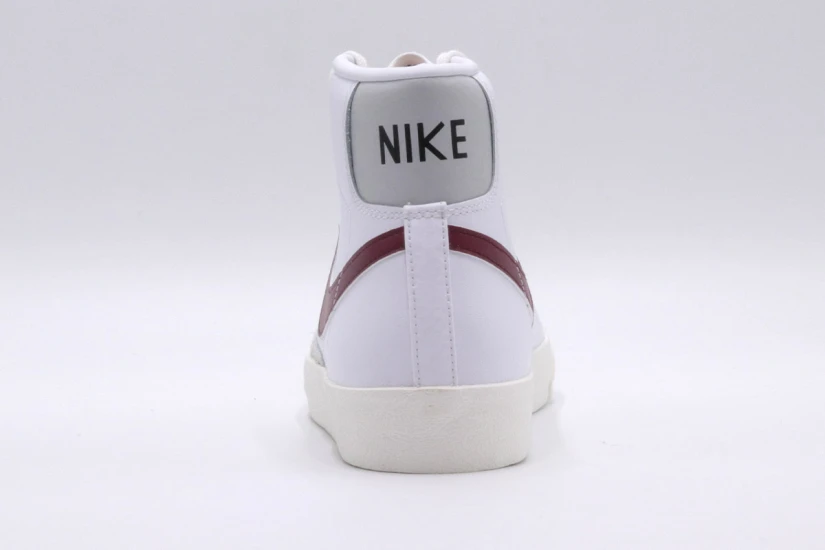 Nike Blazer Mid '77 Vintage Ανδρικά Sneakers Λευκά, Μπορντό