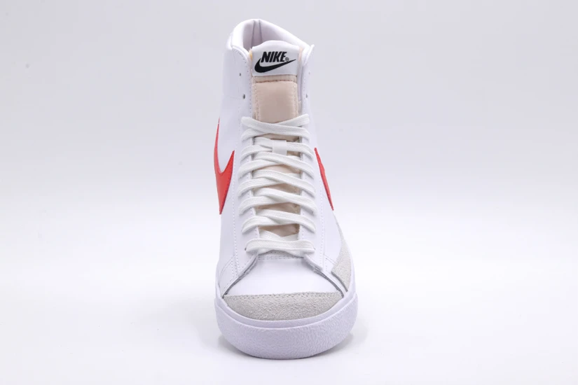 Nike Blazer Mid '77 Vintage Ανδρικά Sneakers Λευκά, Γκρι, Κόκκινα