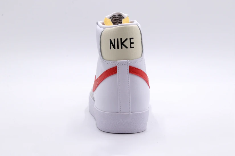 Nike Blazer Mid '77 Vintage Ανδρικά Sneakers Λευκά, Γκρι, Κόκκινα