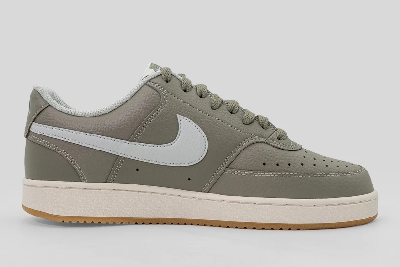 Nike Court Vision Low Ανδρικά Sneakers Χακί, Λευκά