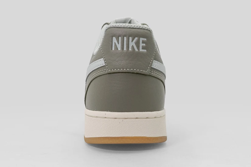Nike Court Vision Low Ανδρικά Sneakers Χακί, Λευκά