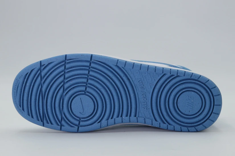Nike Court Borough Mid 2 Sneakers