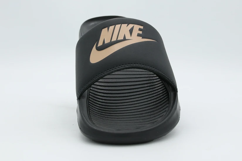 Nike Victori One Slide Γυναικείες Παντόφλες Μαύρες, Μπρονζέ