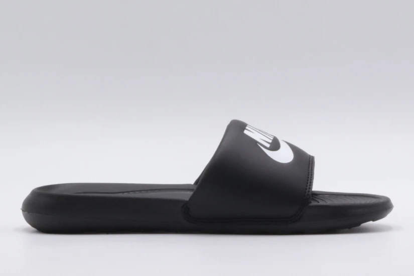 Nike Victori One Γυναικείες Παντόφλες Μαύρες