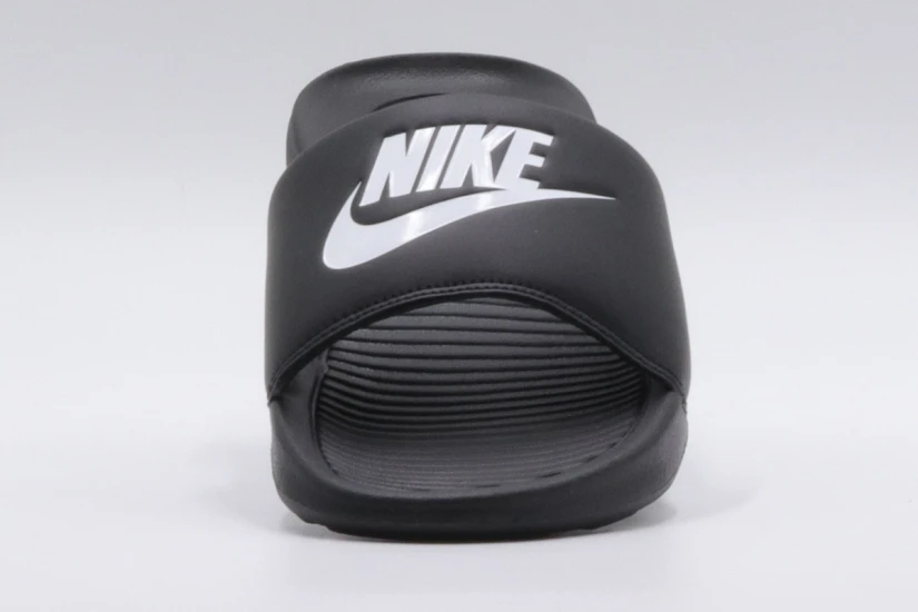 Nike Victori One Γυναικείες Παντόφλες Μαύρες
